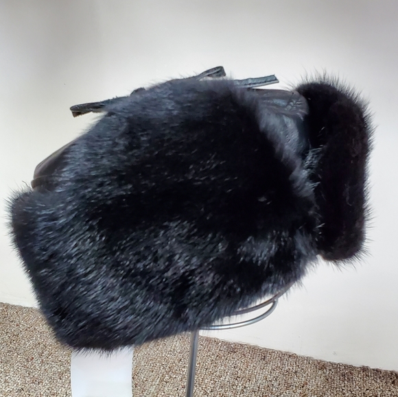 Black Mink Fur and Leather Trooper Hat - Picture 4 of 6